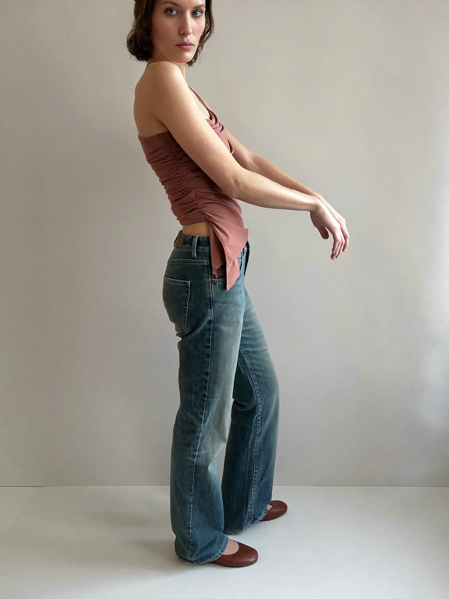 패션 포즈: Standing · Profile · Both Bent · Straight Even