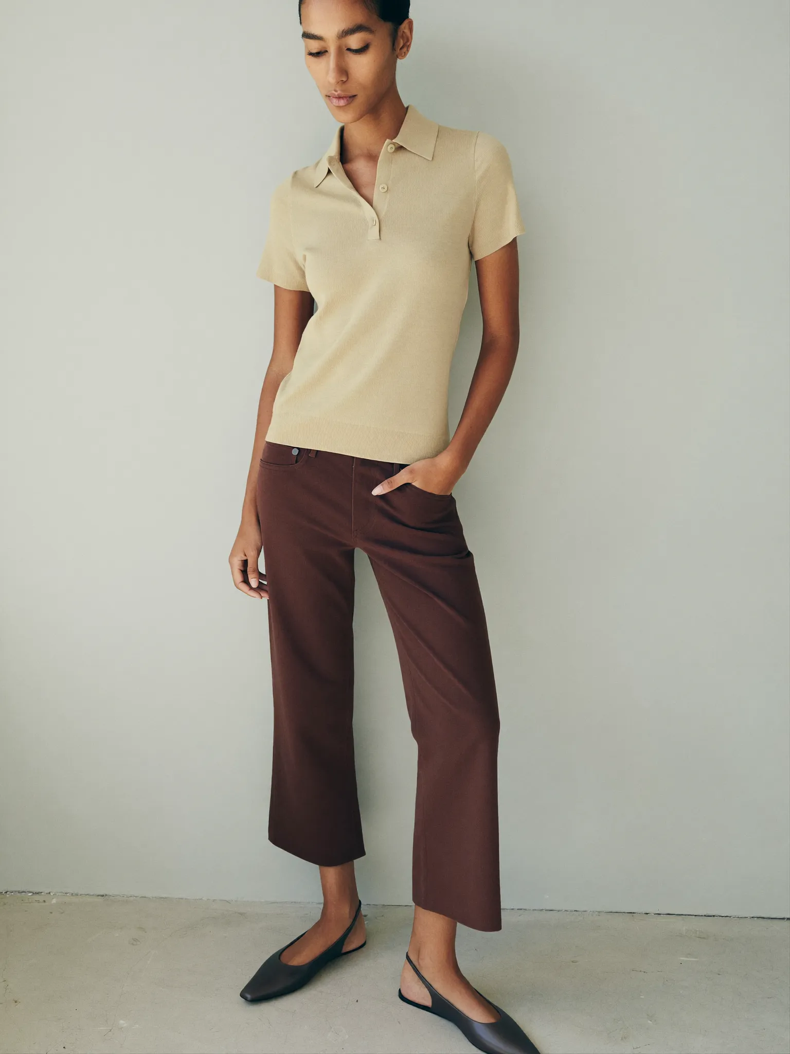 패션 포즈: Standing · Three Quarter · One In Pocket · Straight Even
