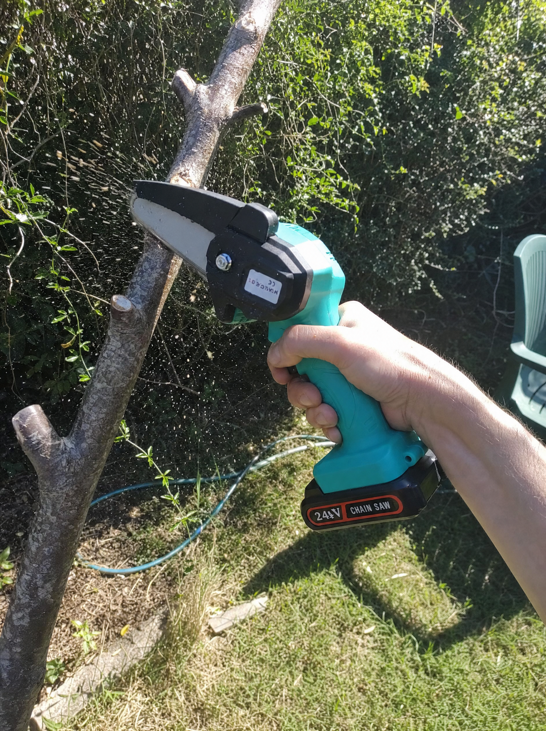 TurboSaw en élagage au jardin