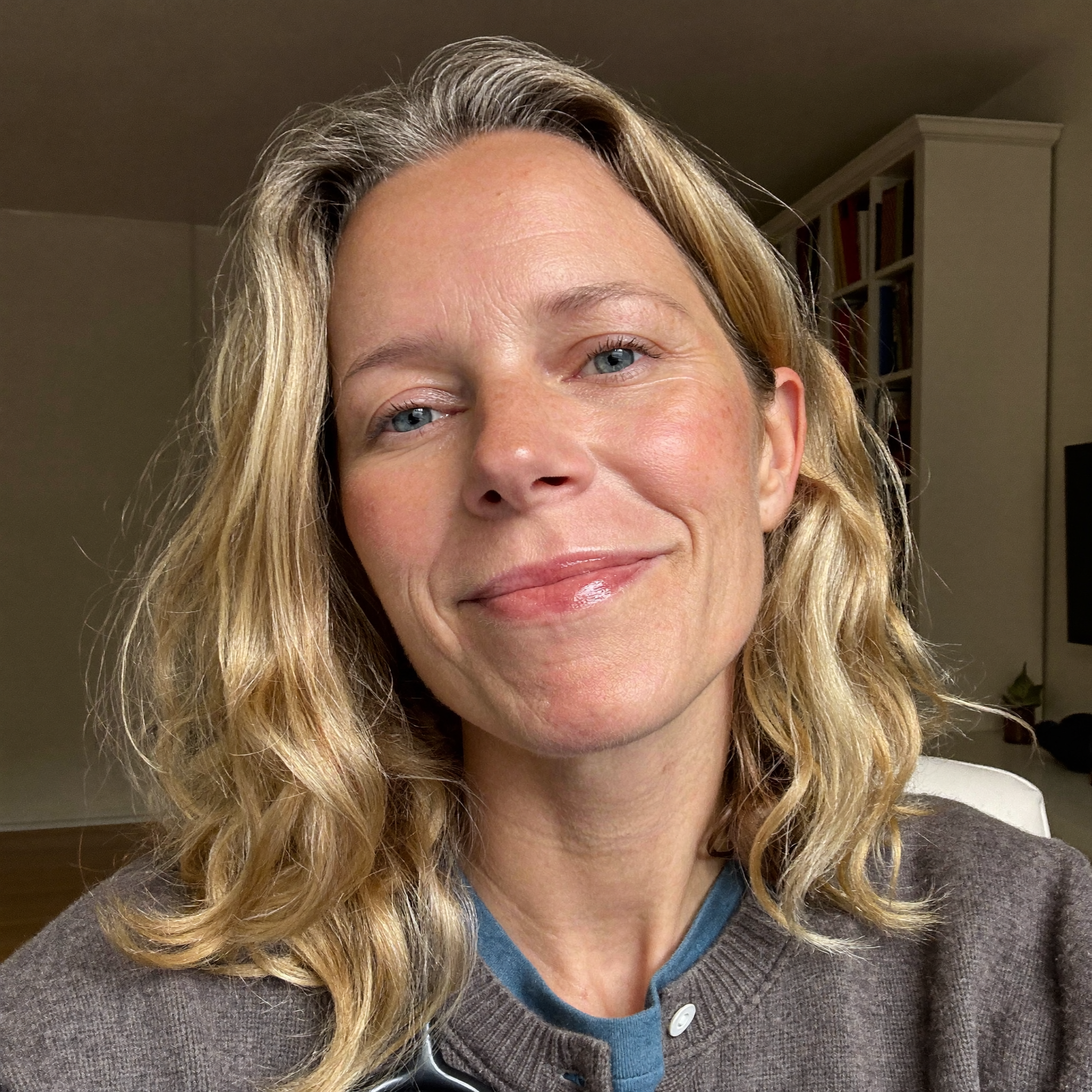 Karen Whitfield
