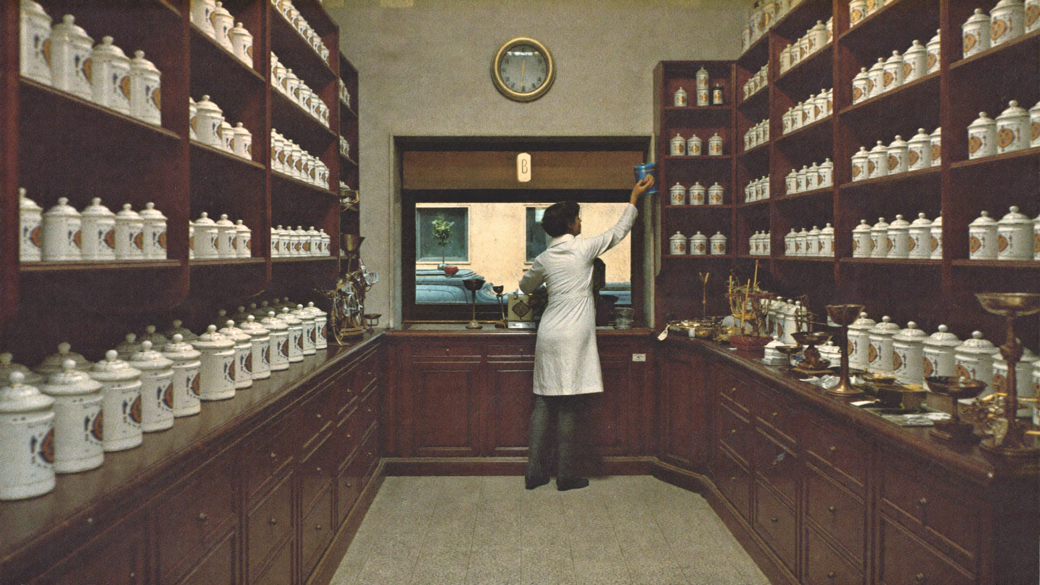 A German pharmacy dispensing alpha-lipoic acid