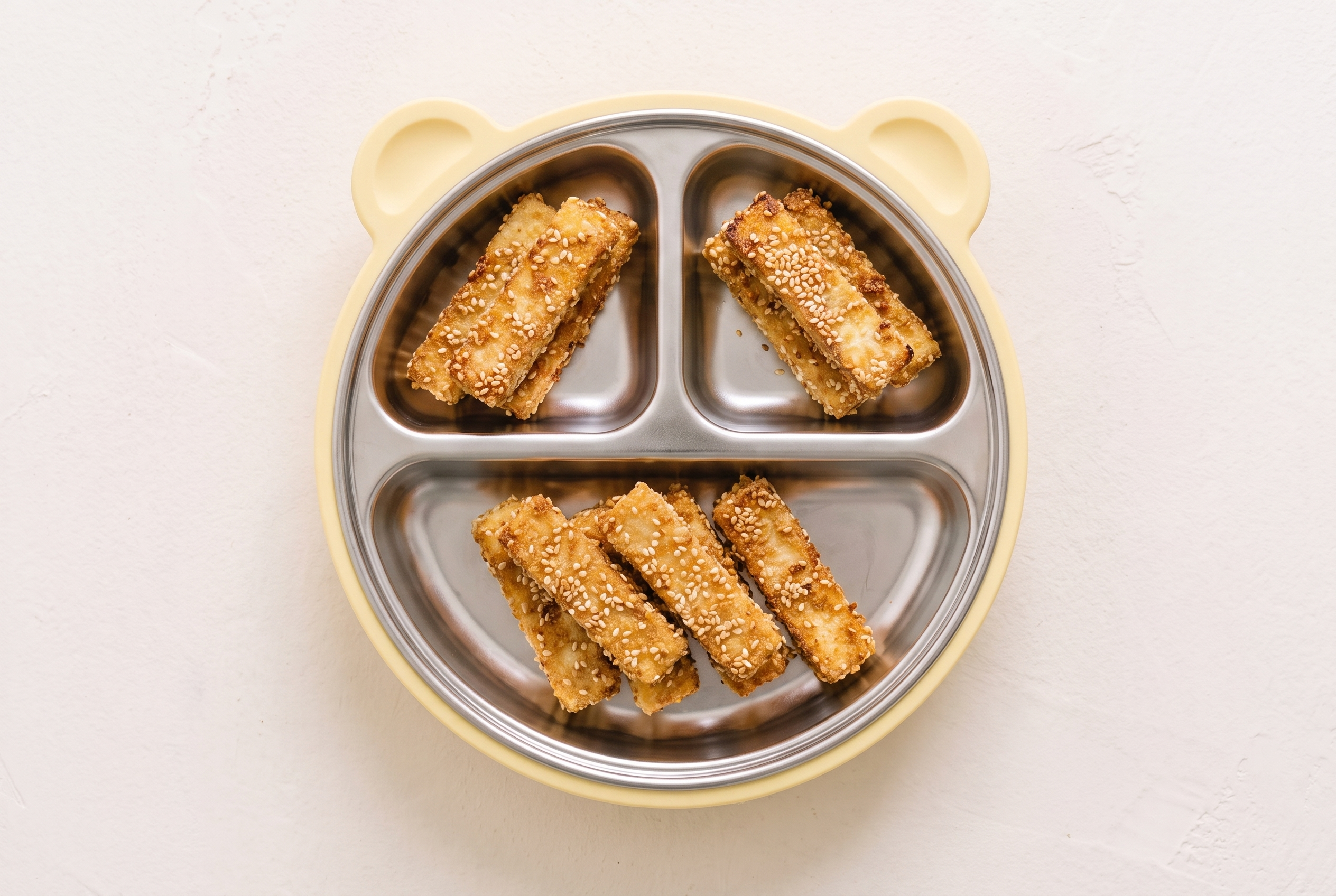 Tofu-Sticks mit Sesam