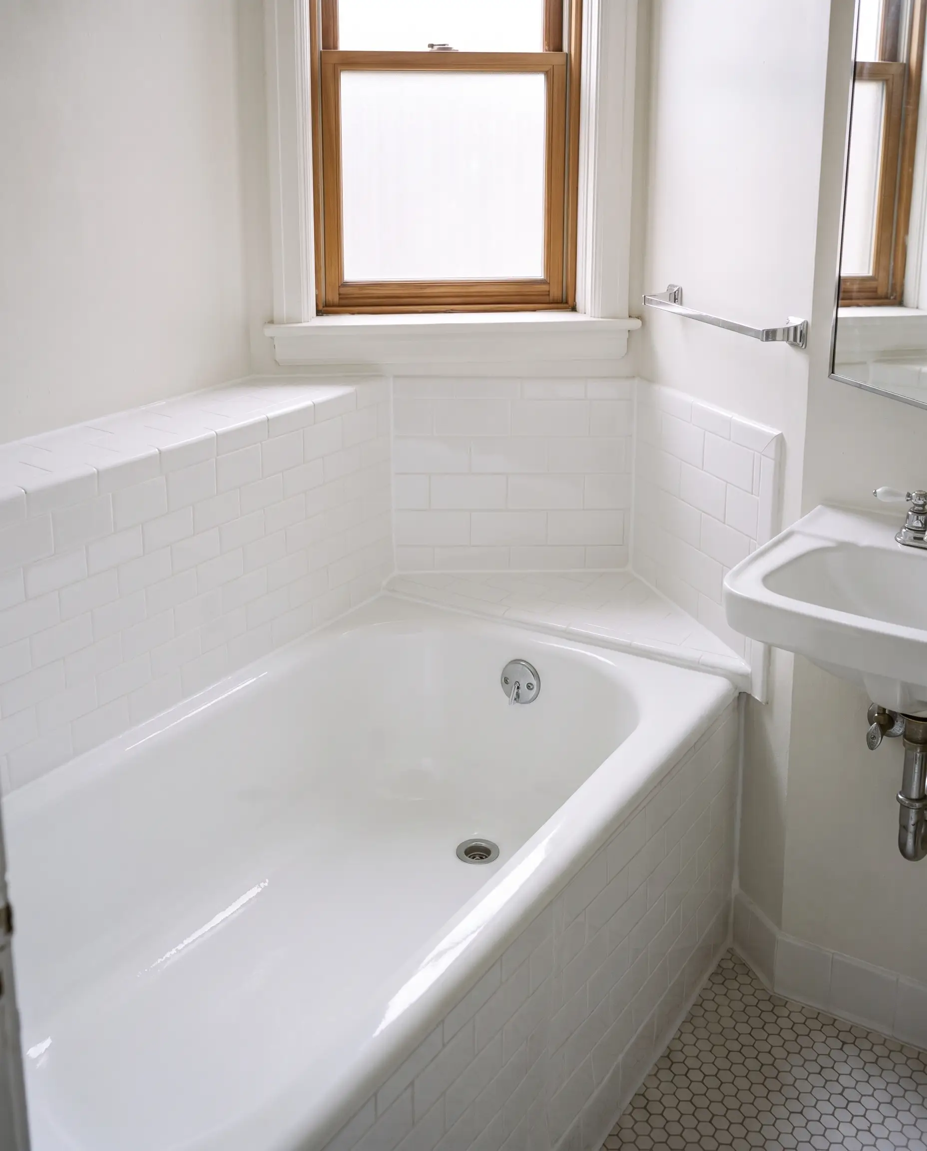 Bathtub & Shower Refinishing after