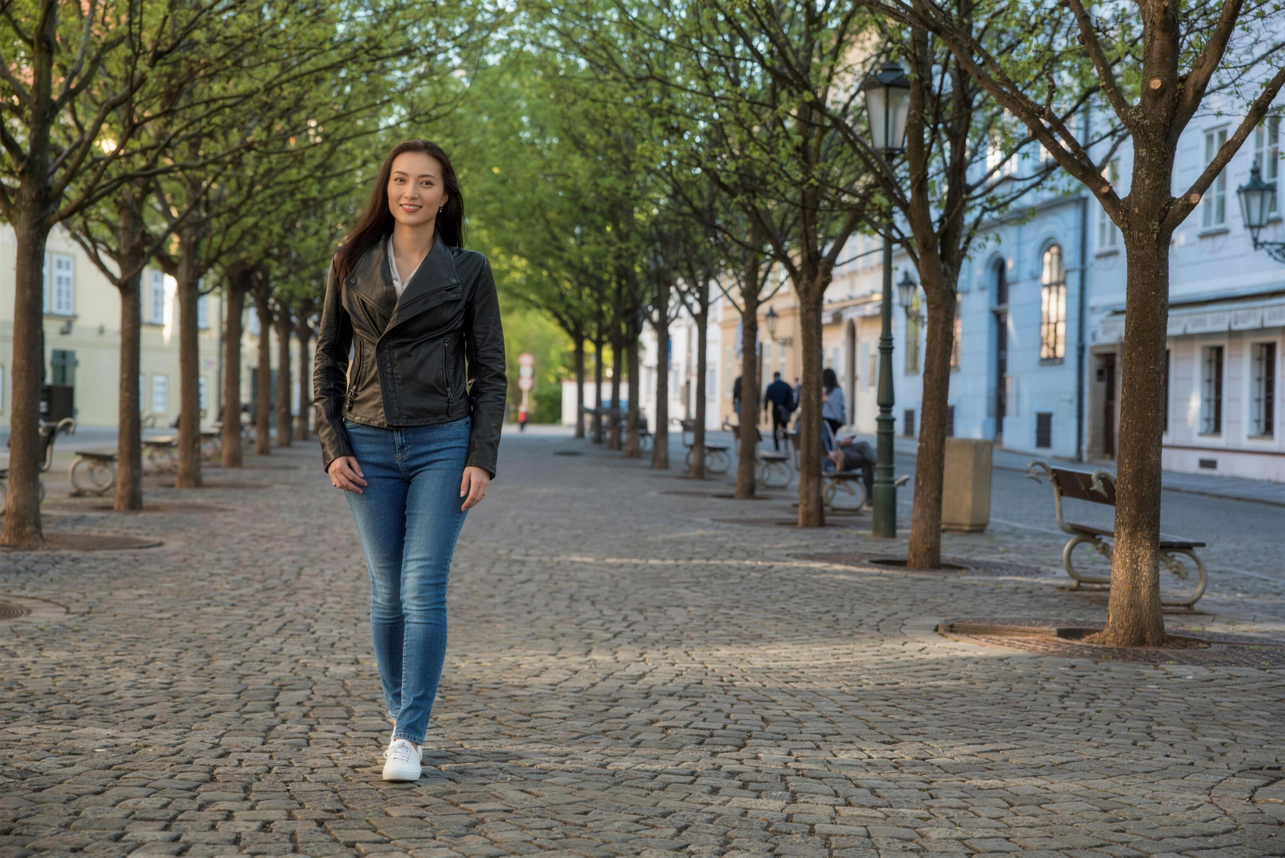 Monika Holemá — Realitni maklérka Praha