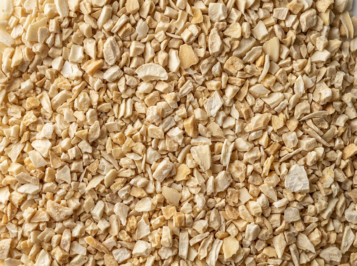 Chopped and minced garlic