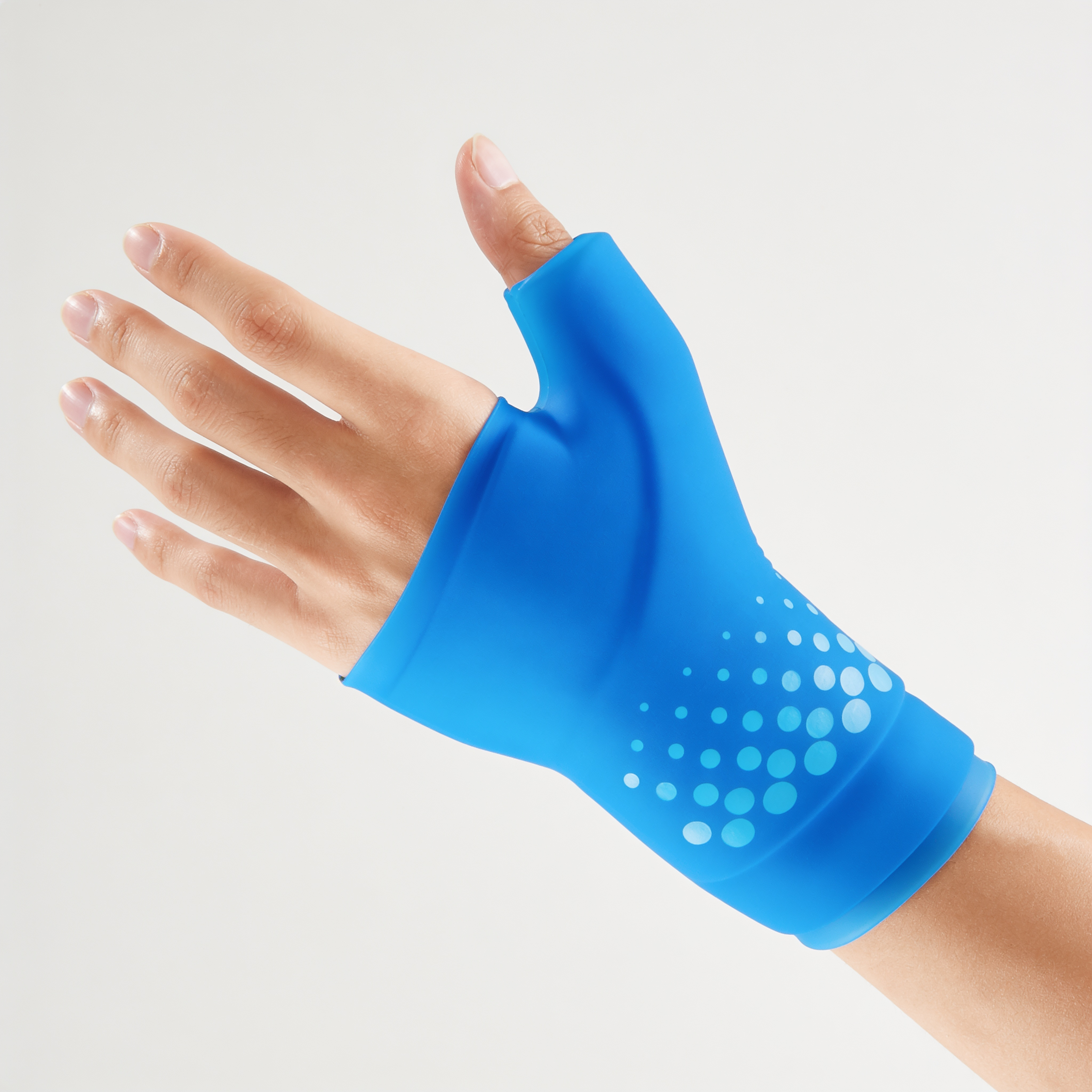 Close-up of the Kneutra wrist wrap