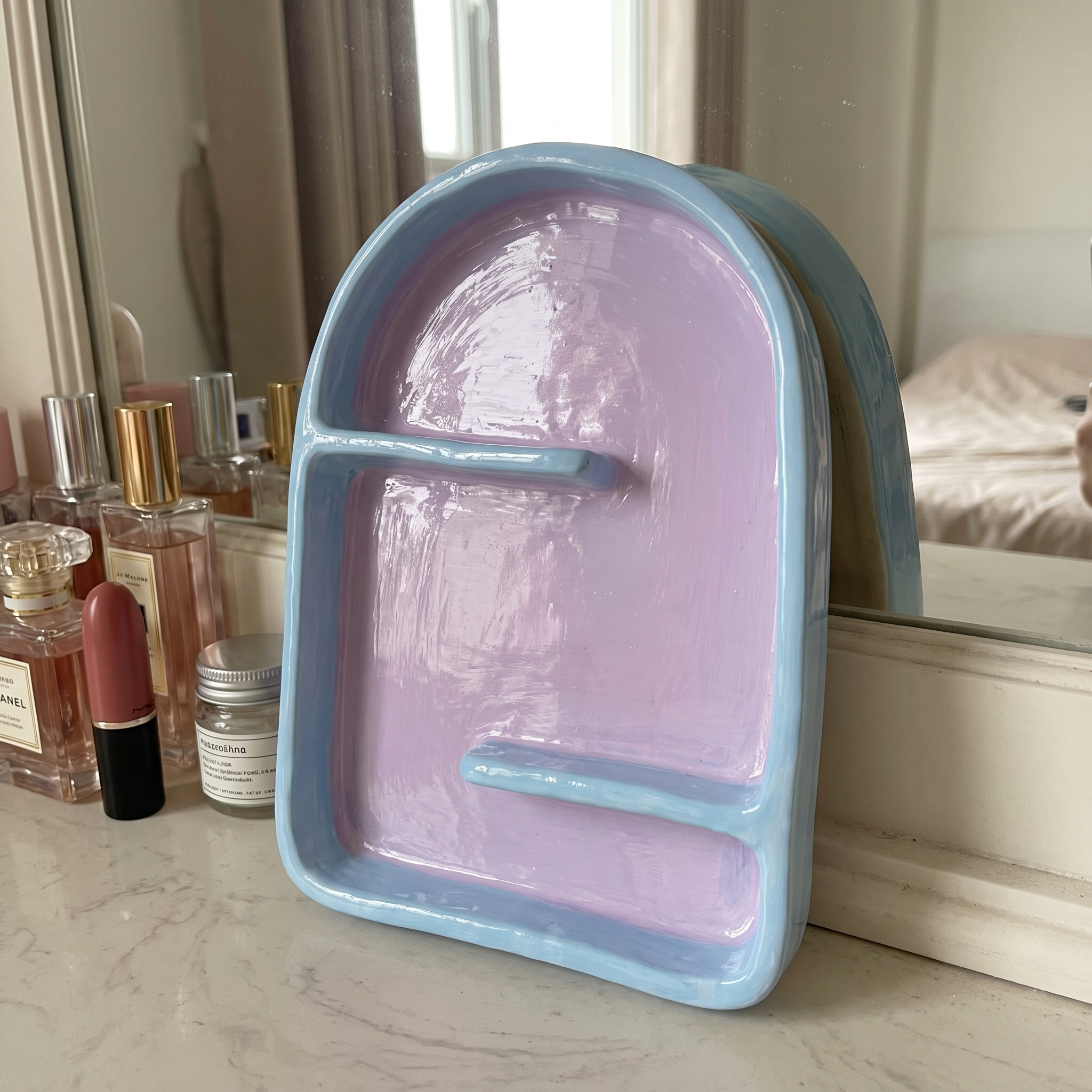 Hand-painted clay makeup organizer tray