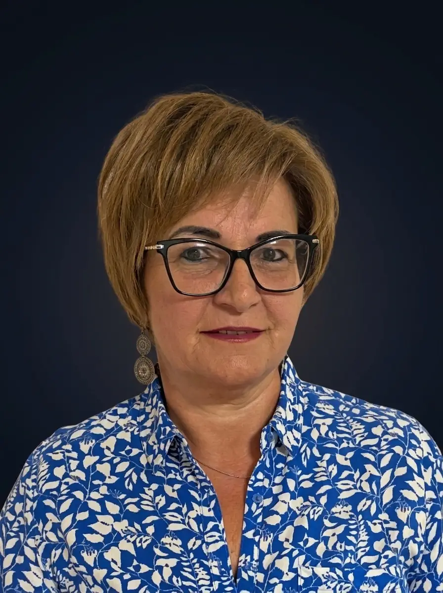 Dr. Baloghné Mester Éva