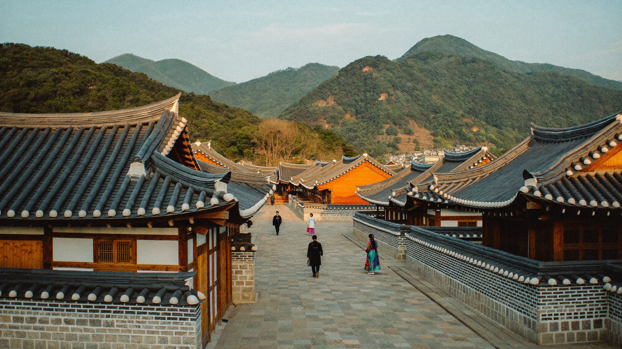 Jeonju travel guide - traditional hanok rooftops at dawn in Jeonju Hanok Village