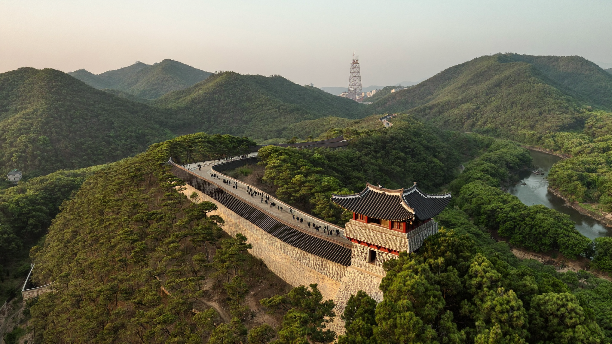 Buyeo travel guide - Busosanseong Fortress overlooking the Geum River