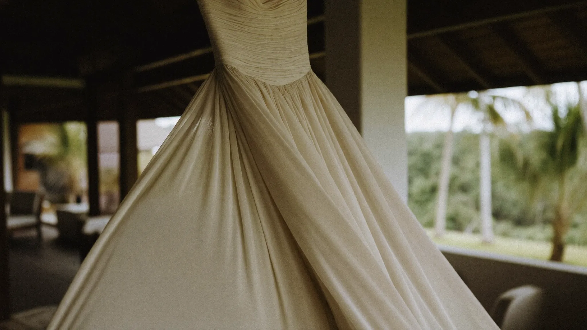 Choosing a Wedding Dress for Bali's Heat and Humidity