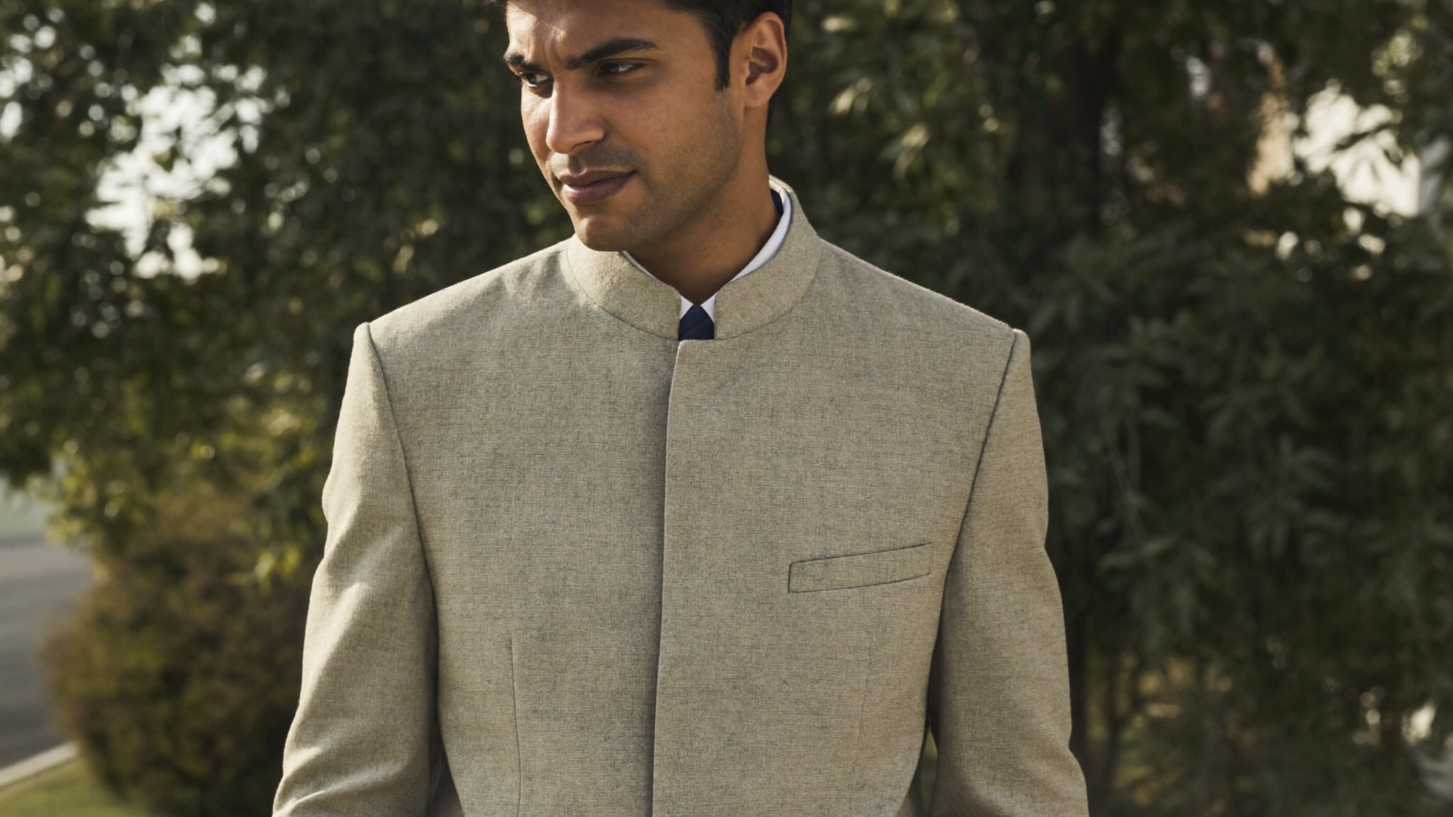 Choosing Your Suit Colour for the Indian Summer