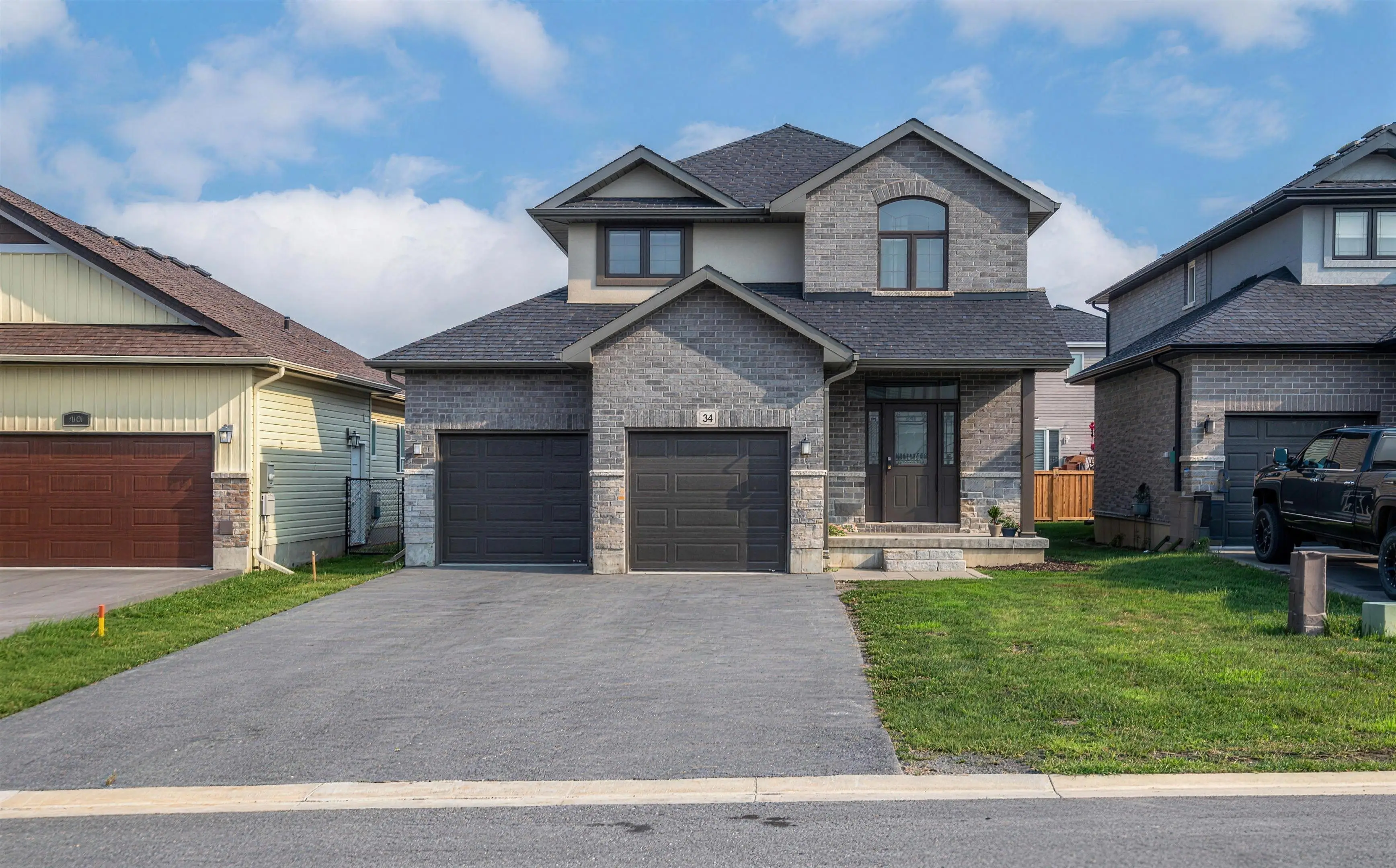 34 Primrose Cres detached home in Belleville — sold $30K over asking by Jatin Dua