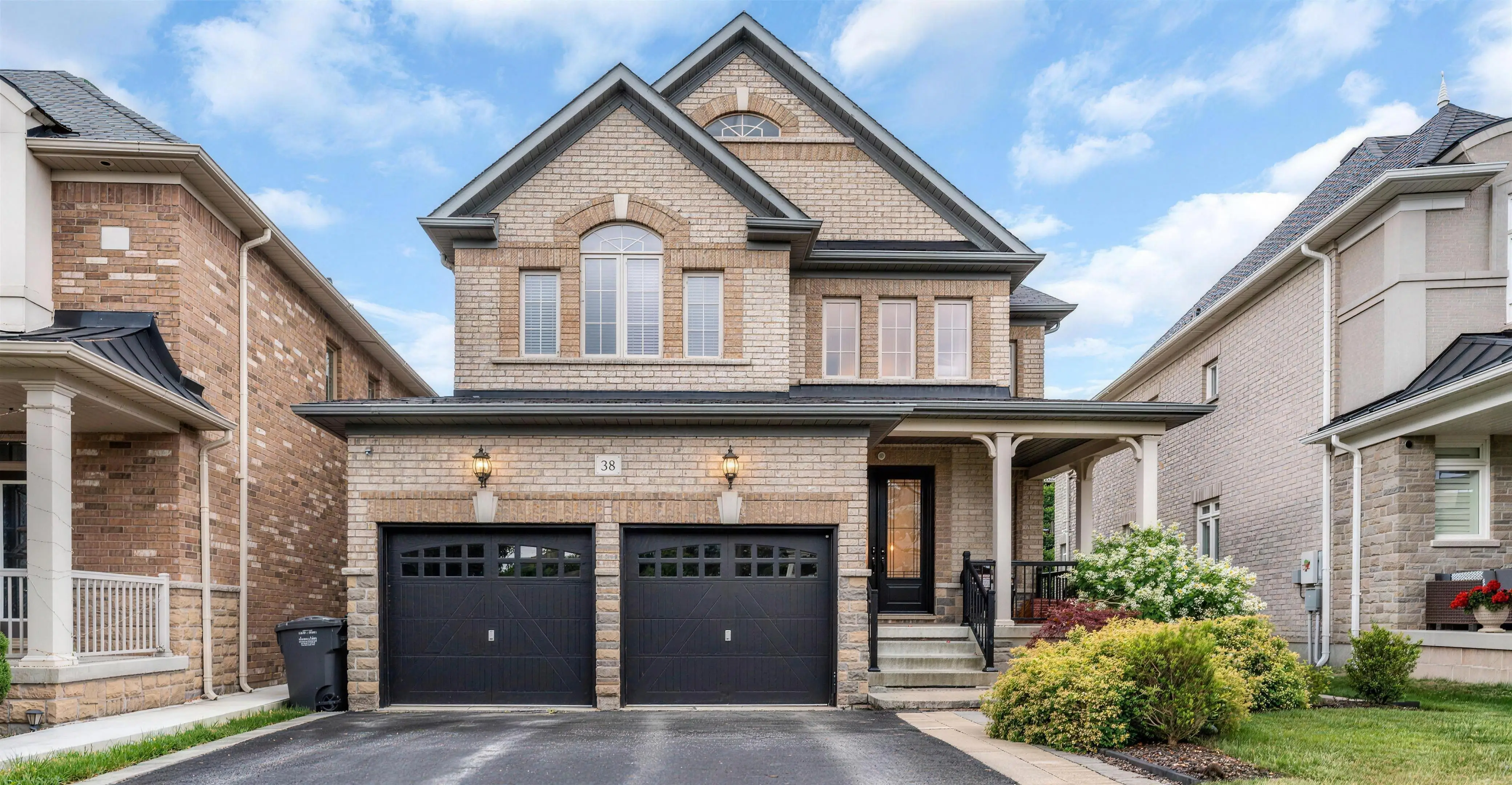 38 Intrigue Tr detached home in Brampton — sold to our buyer by Jatin Dua