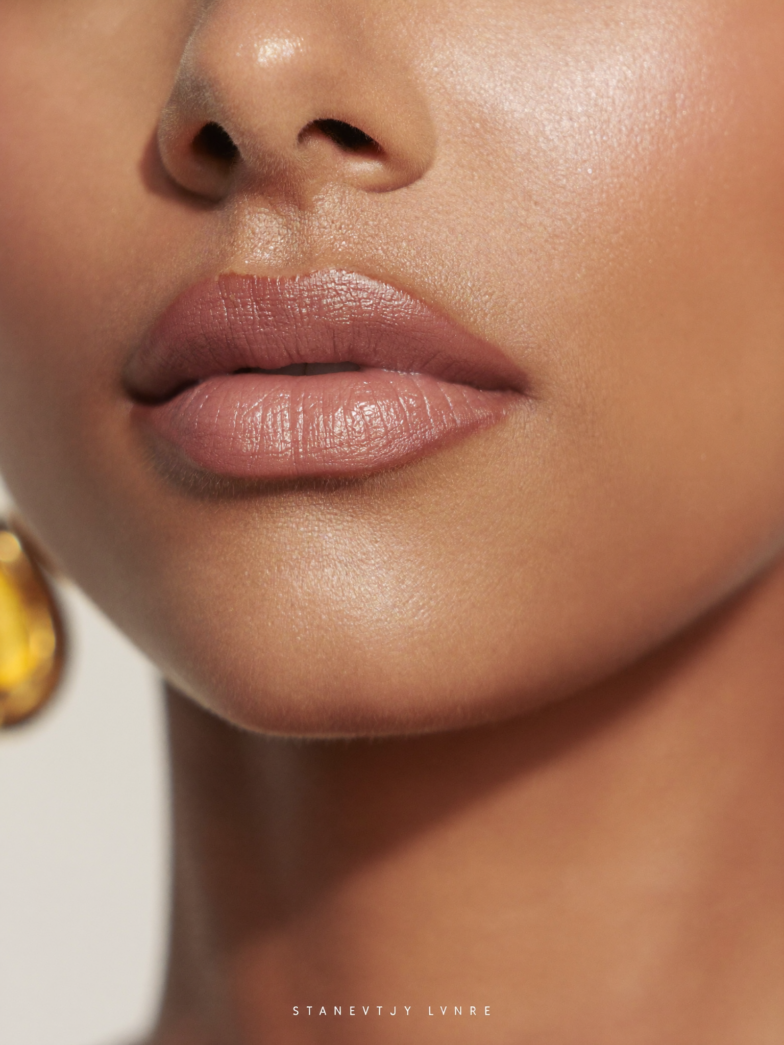 Bacio Lip Booster