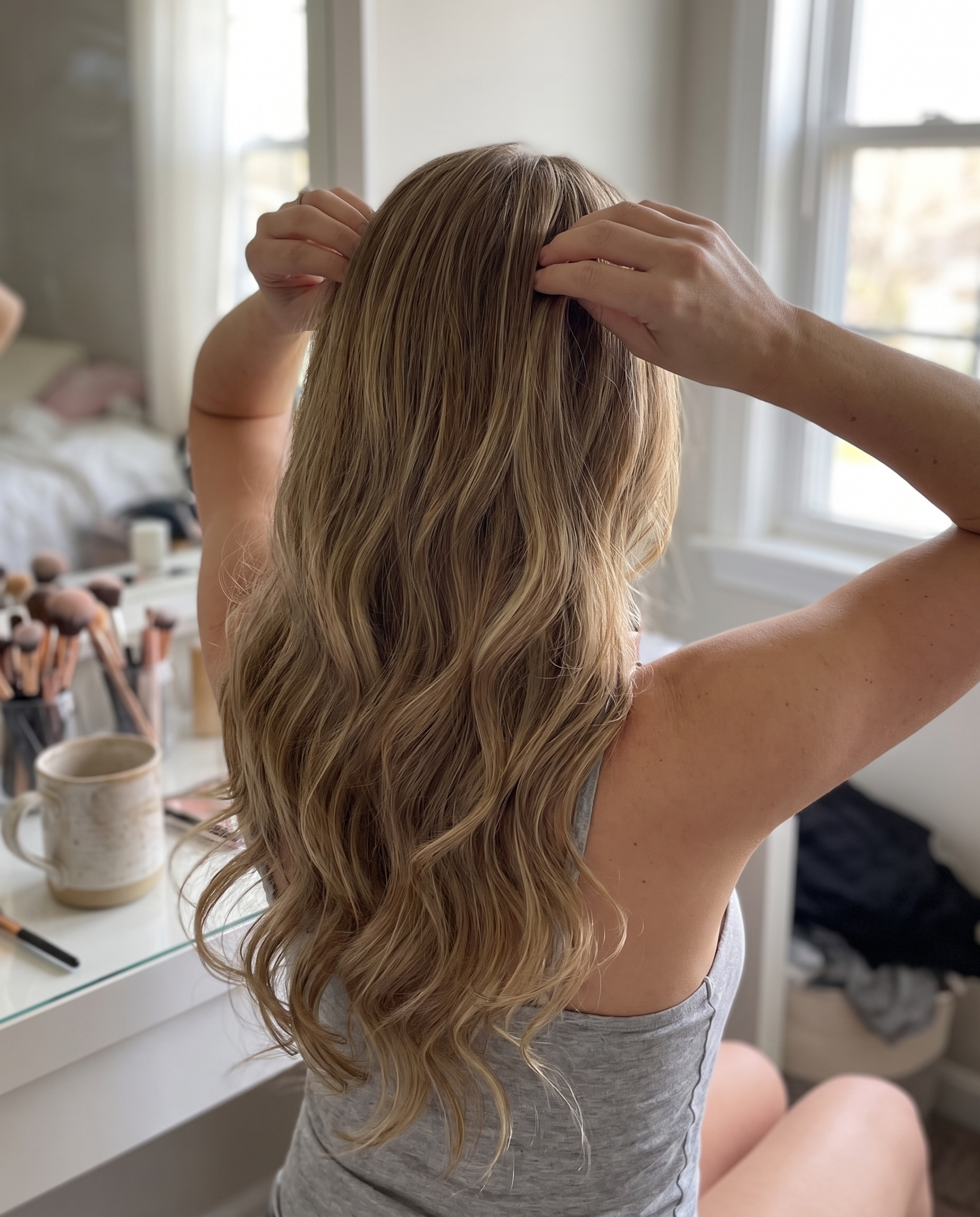 Haarextensions Echt Haar 100% Natuurlijk voor Volheid en Lengte | Hittebestendig | Natuurlijke Glans | Sansoti in gebruik