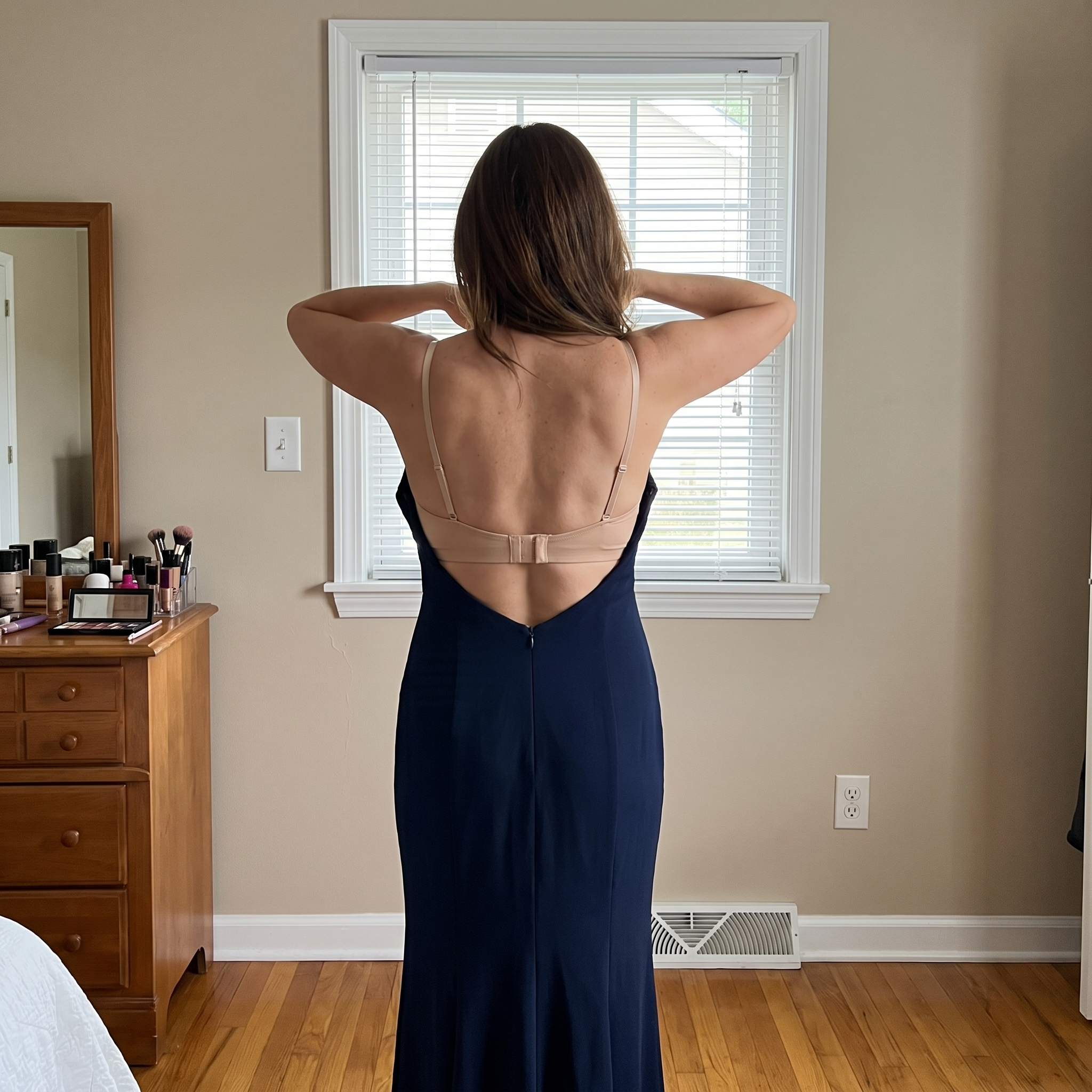 Invisible Backless Bra with Adjustable Straps lifestyle