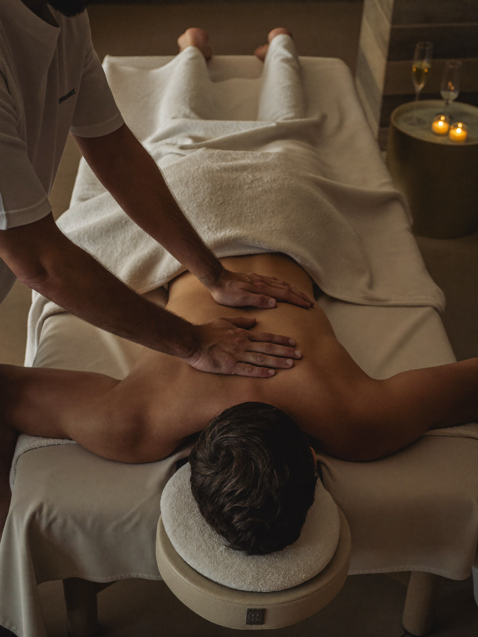 Massage at ELMAX Salon & Spa Dubai