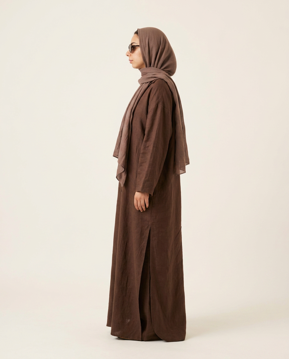 Robe 01 vue de profil, coloris chocolat