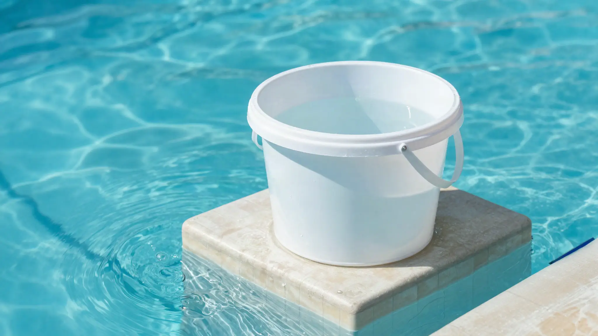 bucket test on a pool step to tell if a pool is leaking or just losing water to evaporation
