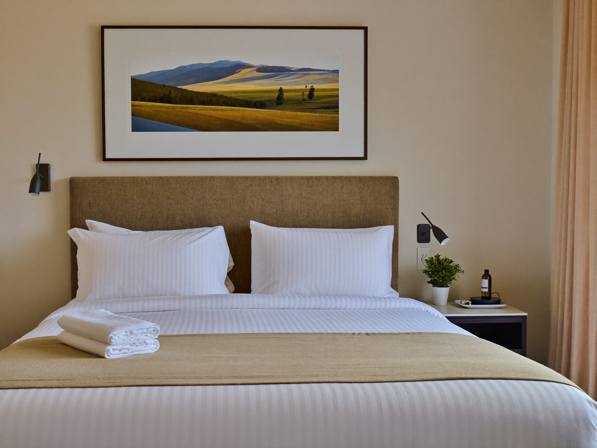 Guest-ready Airbnb bedroom turnover